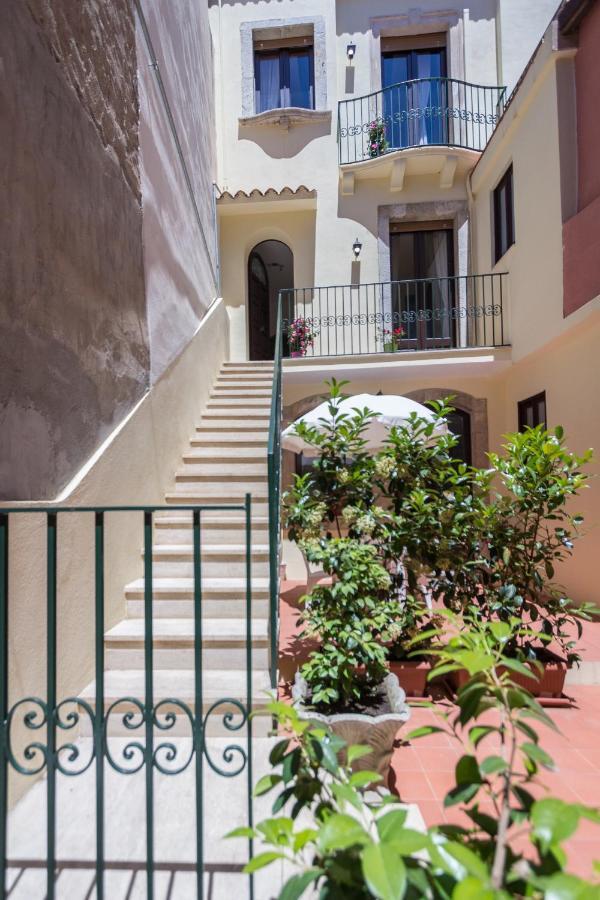 Villa Valverde Apartments E B&B Taormina Exterior photo