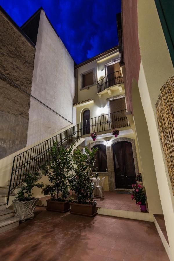 Villa Valverde Apartments E B&B Taormina Exterior photo