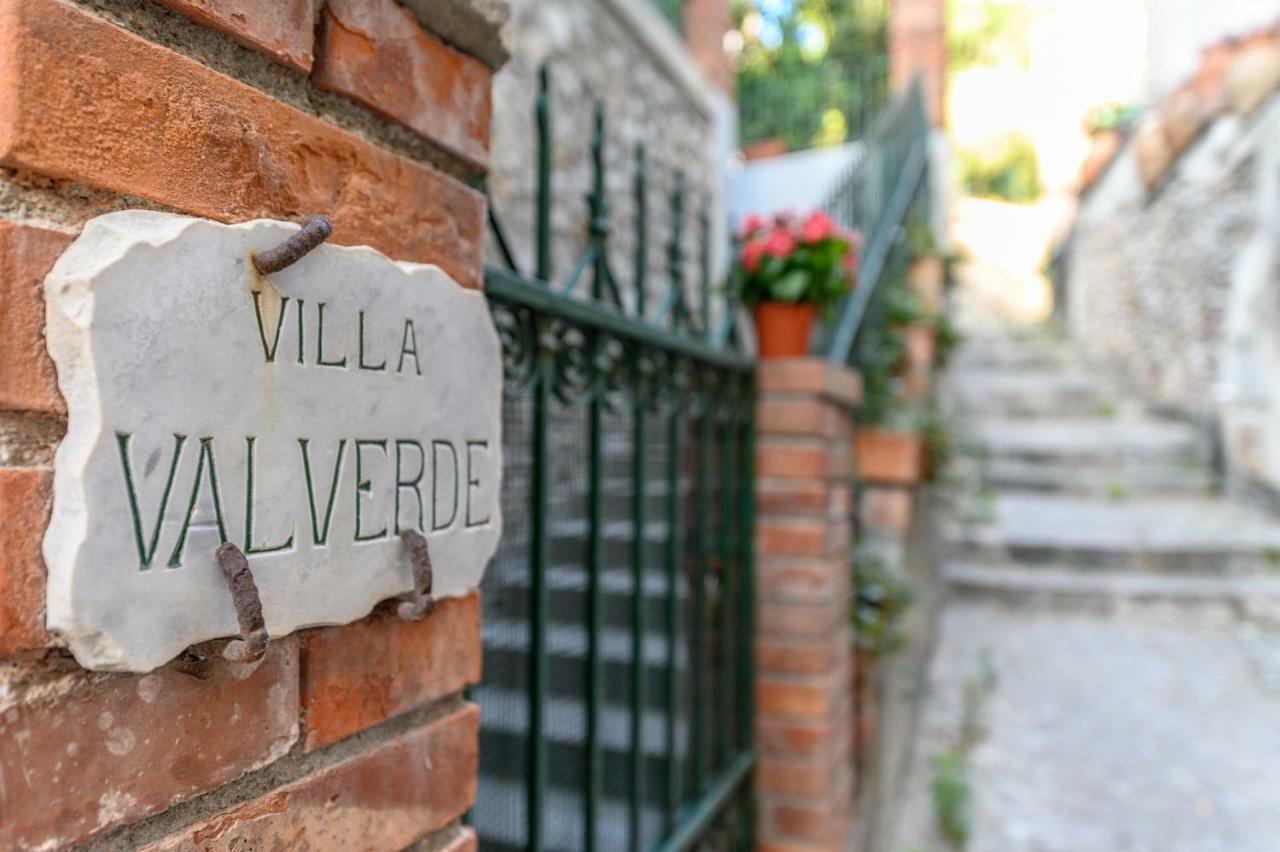 Villa Valverde Apartments E B&B Taormina Exterior photo